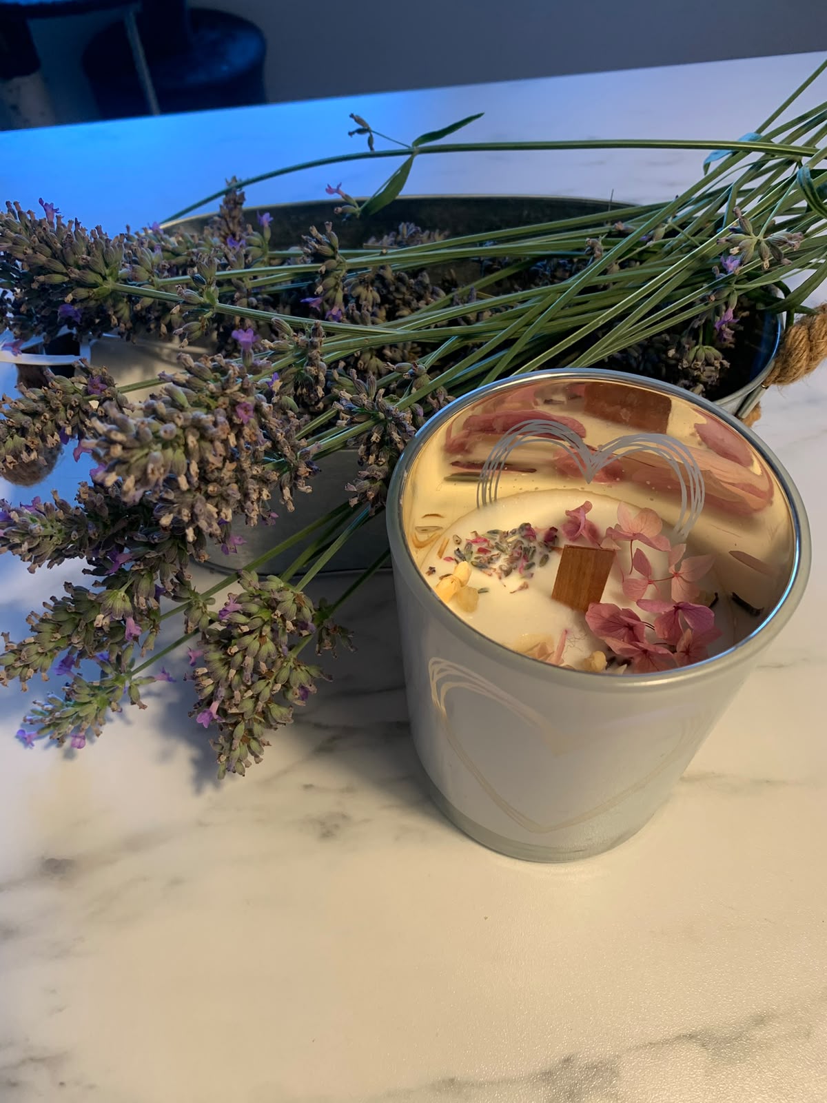 Candela alla lavanda